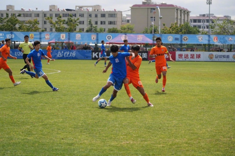 申花U20兩翼齊飛2-0云南玉昆，黃毅豪張煜建功