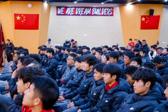 成耀東掛帥，李圣龍領(lǐng)銜：海港富盛經(jīng)開隊(duì)2026中乙出征