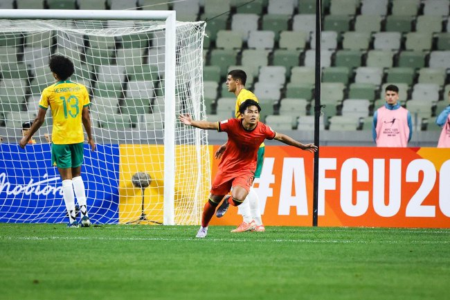 U20亞洲杯八強(qiáng)戰(zhàn)：國青迎世青賽門檻，數(shù)據(jù)示主場不敗