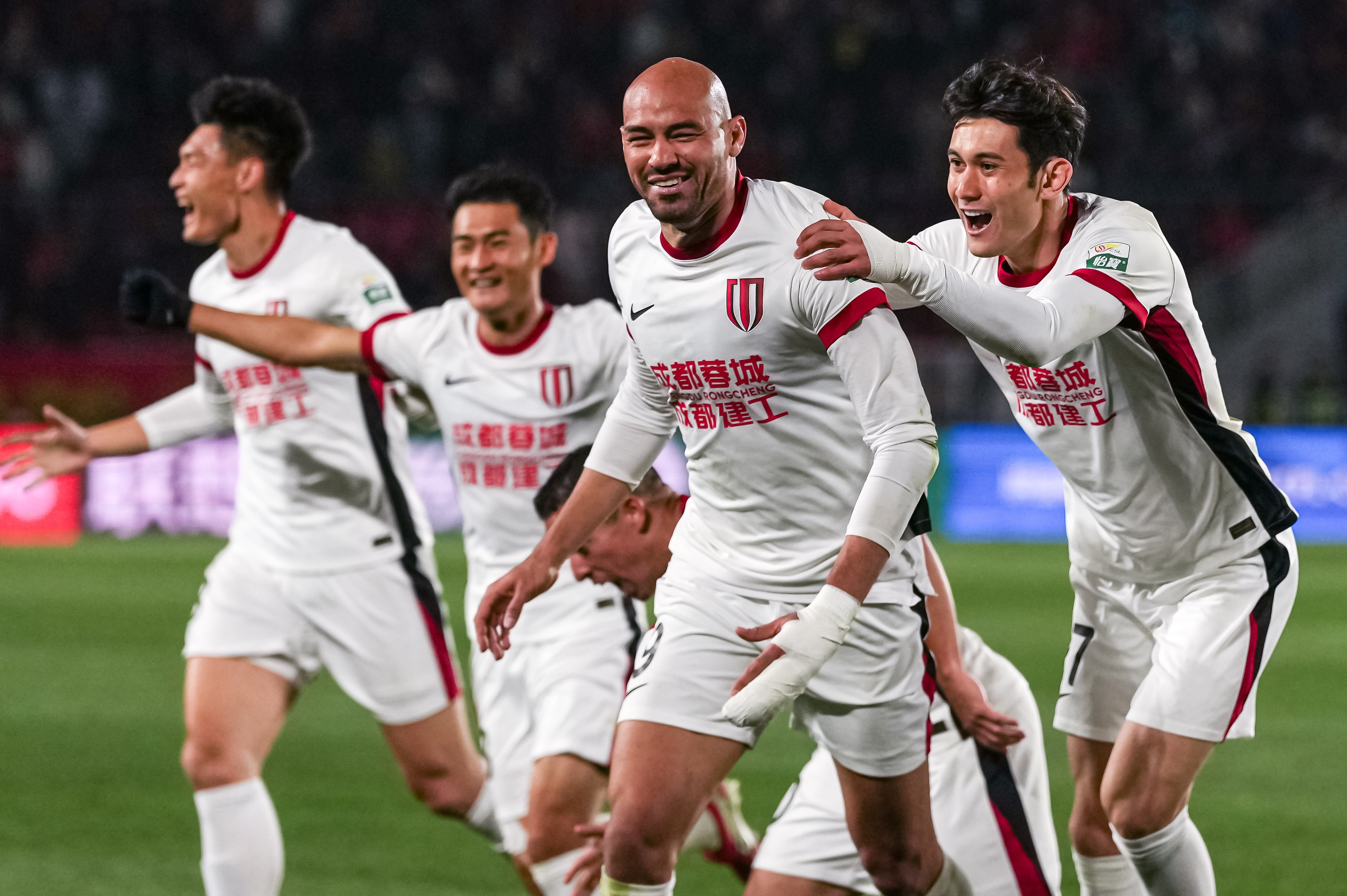 主場(chǎng)3-0完勝，蓉城終結(jié)對(duì)河南四連敗
