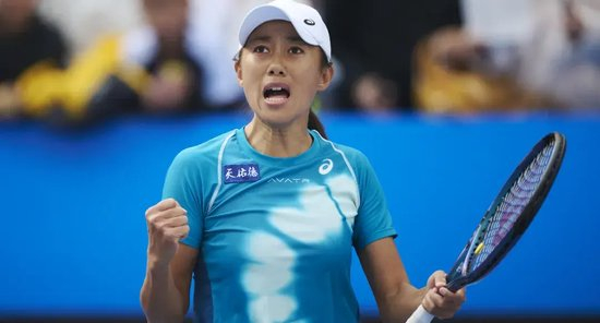 149球?yàn)觚?！足壇反紀(jì)錄大賞：中國(guó)0-7日本只是冰山一角