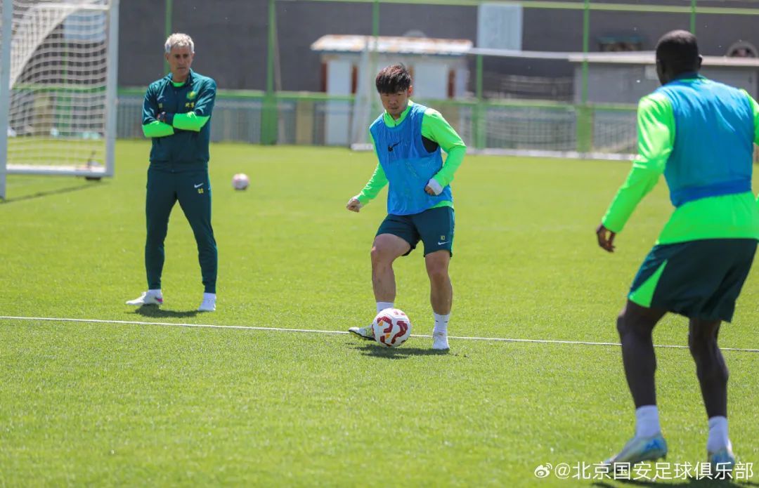五連勝創(chuàng)隊史紀錄，國安卻因訓練場自曝尷尬