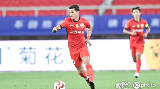 維塔爾世界波開胡，海港客場2-0三鎮(zhèn)止頹