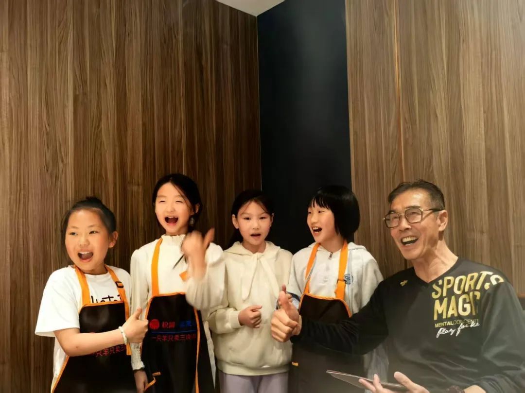 前女足主帥王海鳴扎根遵化校園：青訓(xùn)不收費(fèi)，先育人后踢球