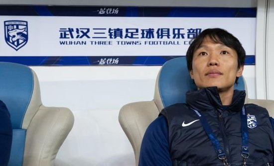 三鎮(zhèn)變陣首勝：鄧涵文造兩球，紹爾前腰激活攻擊群
