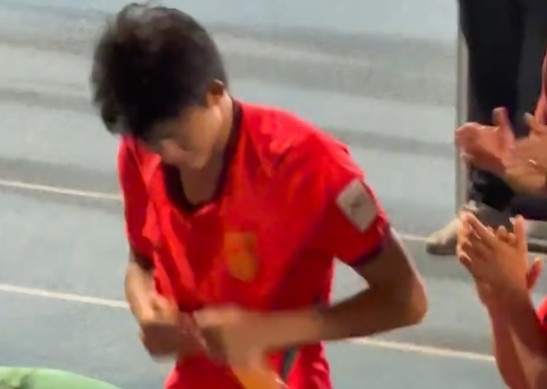 U17亞洲杯決賽：國(guó)少讓三追二2-3惜敗日本，趙松源謝晉賽后淚崩