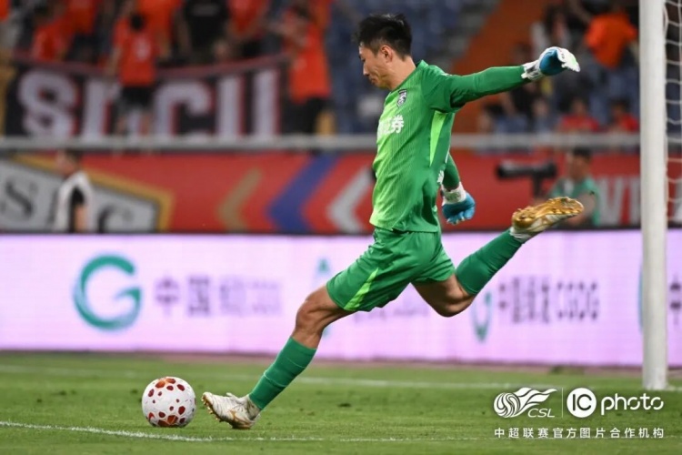 卡迪斯兩射一傳，武漢三鎮(zhèn)客場3-3絕平山東泰山