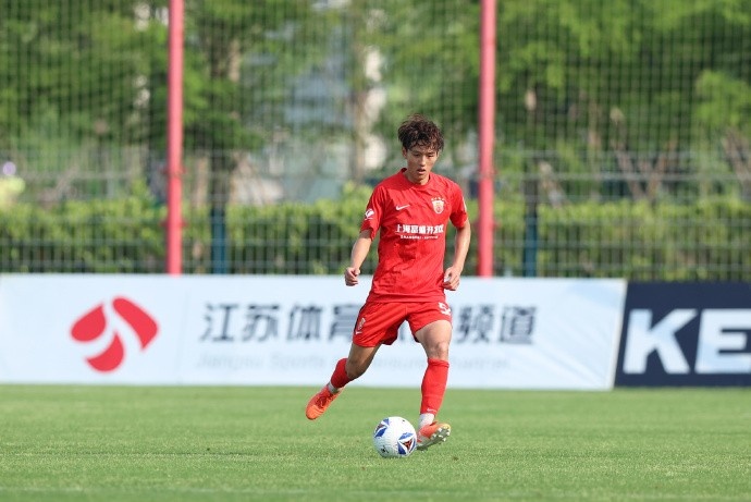 王逸偉貼地斬定勝局，上海海港富盛經(jīng)開1-0蘭州隴原競技