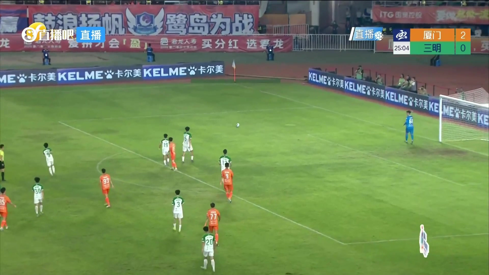 登頂射手榜！江澤源頭球破門，廈門隊(duì)3-0領(lǐng)先了！